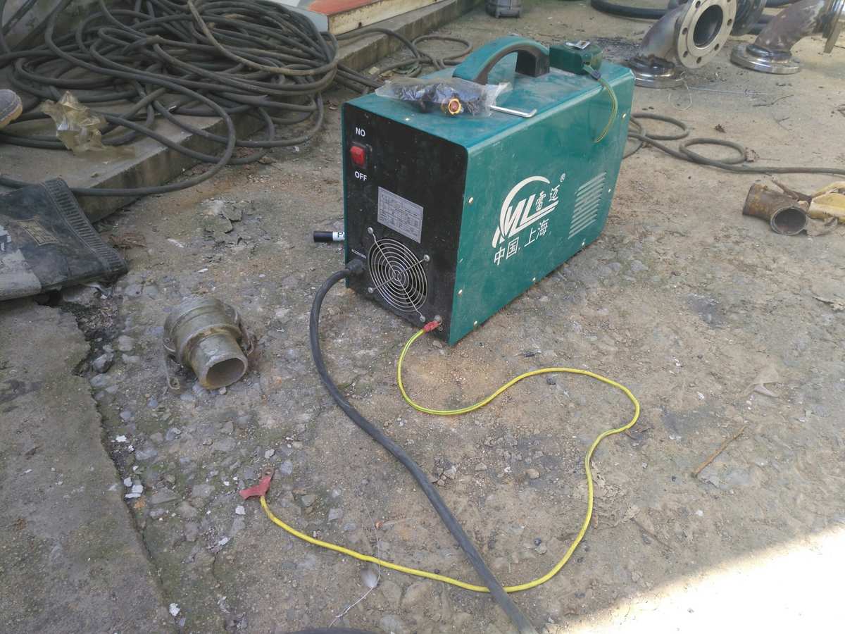 电焊机未接地的潜在危害与正确接地方法