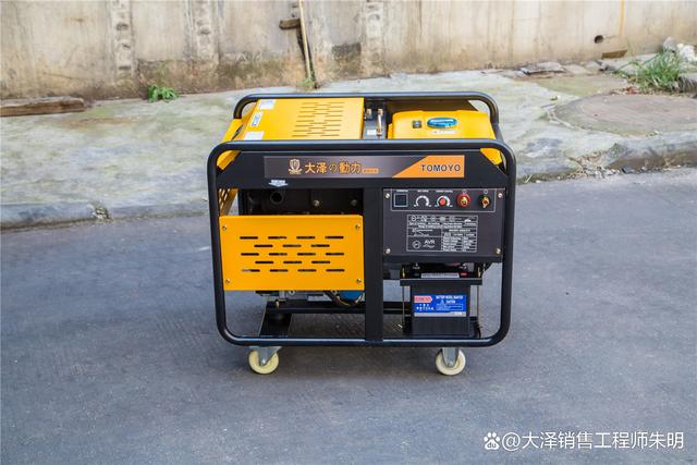 300A便携式柴油发电电焊机 一体化动力解决方案